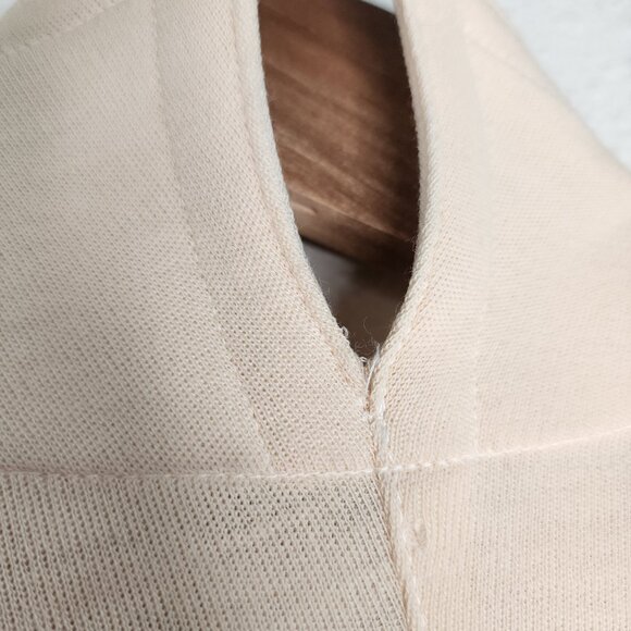 1980s Claude Montana Vintage Wool Dress in Ivory Size 4 - Picture 8 of 14